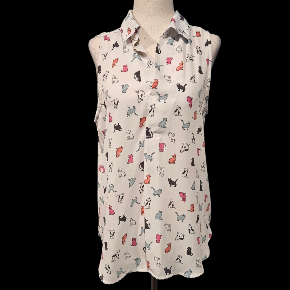 Sleeveless Cat-Print Blouse - White with Pink, Red, Blue, Black